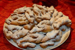 Minciunele (Uscatale)