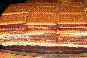 Tort de biscuiti cu cafea