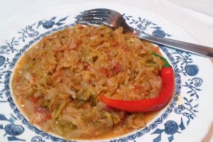 Varza dulce calita cu rosii cherry.(de post)