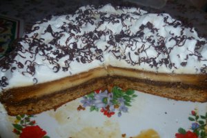Tort cu crema de zahar ars