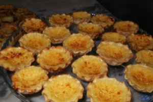 Queijadas cu crema de portocale