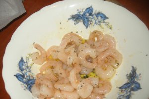 Creveti in sos de vin