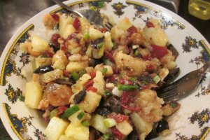 Salata de cartofi cu somon afumat
