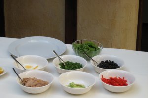 Salata cu ton marca "Sangria"