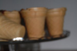 Ciocolata de casa in cornete de inghetata