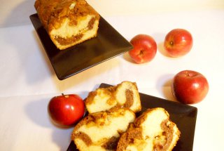 Chec cu măr şi caramel