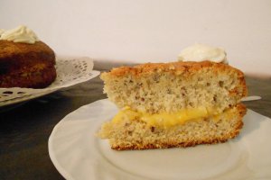 Prajitura cu banane, seminte de in si crema de portocale