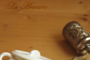 Salata de oua cu mere si curry
