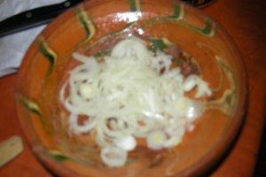 Salata de cartofi cu maioneza de telina si sprot afumat