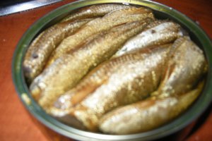 Salata de cartofi cu maioneza de telina si sprot afumat