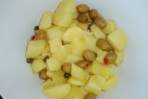 Salata de cartofi in stil frantuzesc