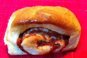 Rulouri aromate cu gem de gutui (de post)