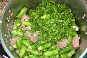 Supa de bob verde cu carne de vita si iaurt-"Foul akhdar bi laban"