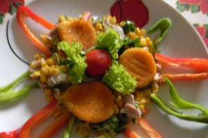 Salata de pui cu mini cascaval pane