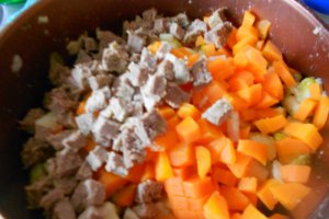 Salata de boeuf cu rasol de vita