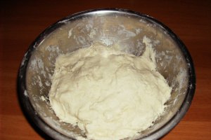 Cornulete cu magiun si rahat