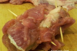 Rulouri de porc cu ciuperci