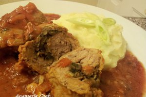 Rulouri de porc cu ciuperci