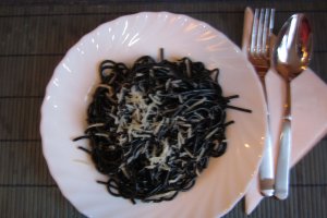 Spaghete negre