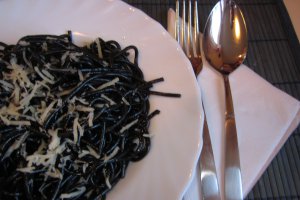 Spaghete negre