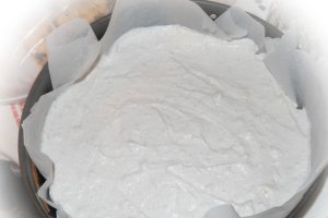 Tort cu crema de portocale si vanilie