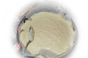 Tort cu crema de portocale si vanilie