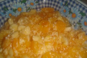 Prajitura bicolora cu fructe