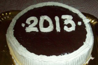 Tort cu nuca si ciocolata -La multi ani 2013