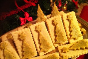 Biscuiti cu fistic si martipan