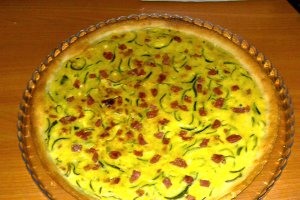 Quiche cu dovlecei si salam