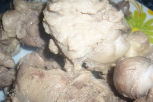 Ciorbă de os (porc)