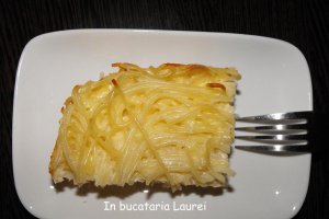 Spaghete cu branza - Reteta gustoasa la cuptor