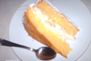 Tort cu crema de vanilie si banane