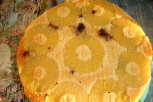 Tort  racoritor cu fructe si ciocolata