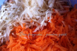Hrișcă  cu legume și carne de porc (Grechka s myasom)