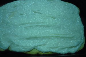 Prajitura cu foi cu miere si crema de gris