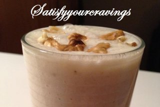 Smoothie de banane cu lăptişor de matcă