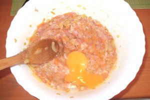 Ardei si rosii umplute