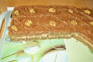 Prajitura cu crema ganache si glazura amaruie
