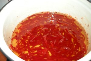 Dulceata de ardei kapia cu chili