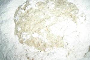 Paine de papagal [ cu seminte de mei ]