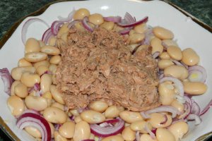 Salata de fasole boabe cu ton