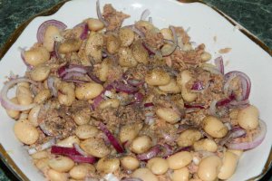 Salata de fasole boabe cu ton