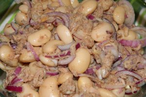 Salata de fasole boabe cu ton