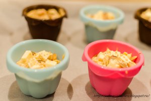 Mozzarella & herbs muffins