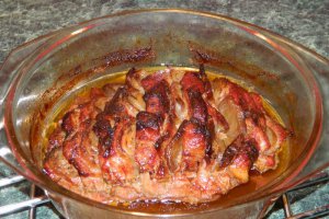 Ceafa de porc la cuptor cu bacon