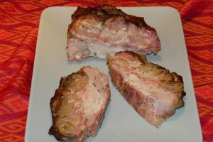 Ceafa de porc la cuptor cu bacon