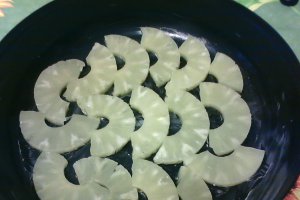 Clafoutis cu cocos si ananas