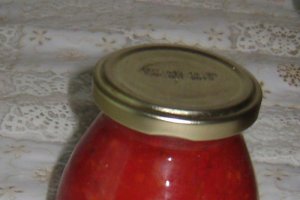 Ketchup cu gogosari si ardei