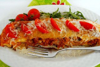 Clătite cu carne şi ciuperci